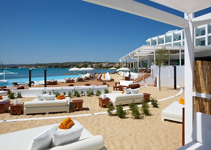 Luxury Hotels in Porto Heli