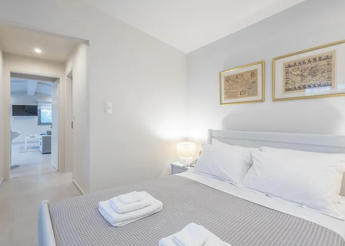Pet friendly Vineyard Estate Villa Porto Heli