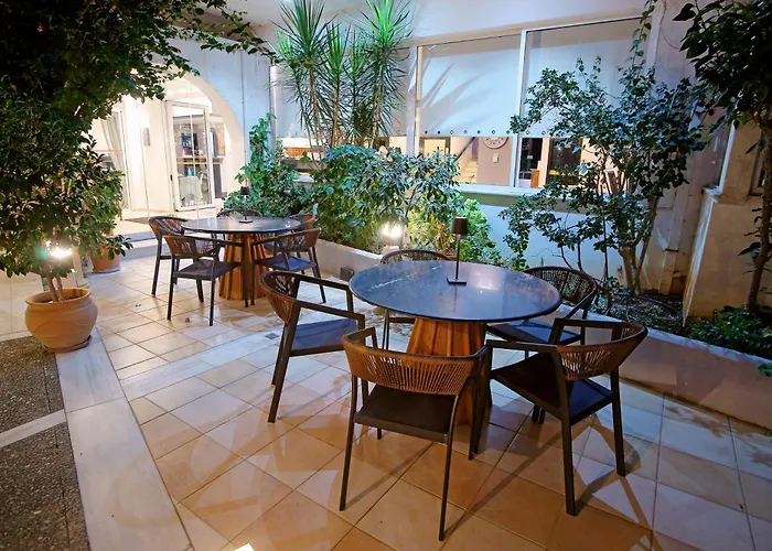Peloponnese Cheap Hotels