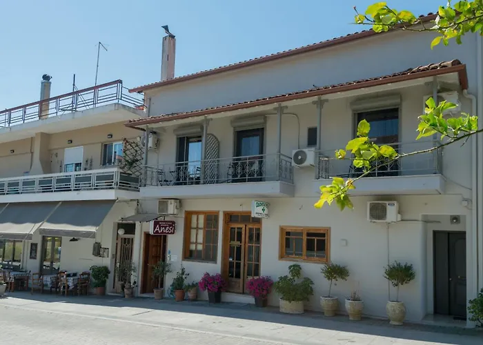 Ancient Olympia Vacation Rentals near parc Jourdan