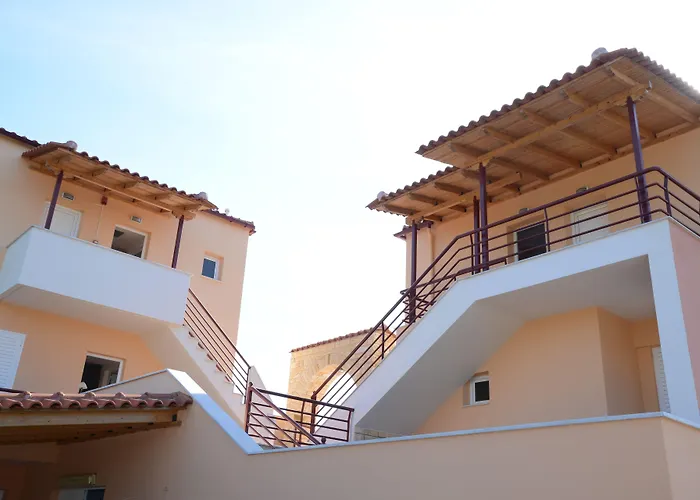 Maria'S Filoxenia Suites Drepano 