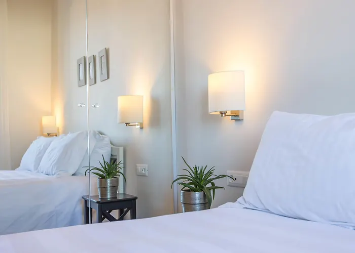 Nafplio 3 Star Hotels near Palamidi