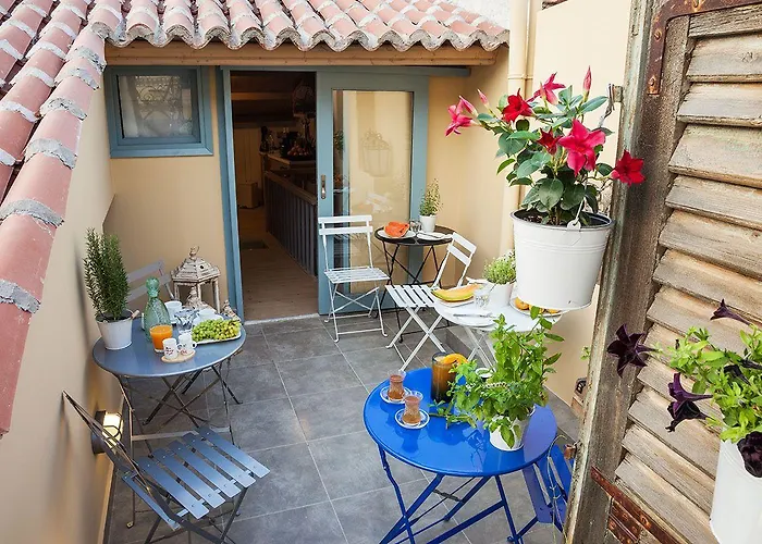 Nafplio Cheap Hotels near Songshan Cultural and Creative Park