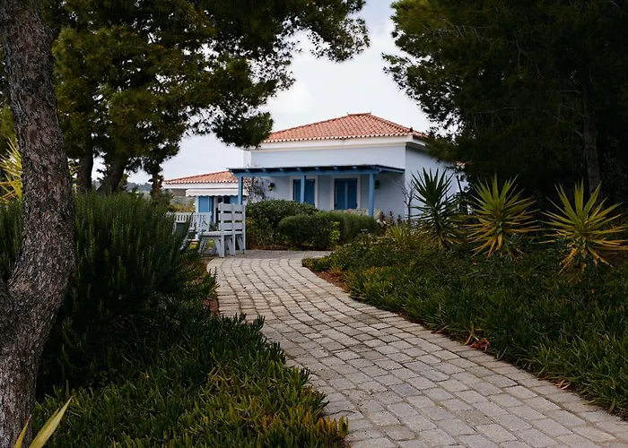 Porto Heli Dog Friendly Hotels near Bouboulina's Museum