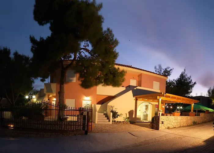 Epavlis Apartments Porto Heli