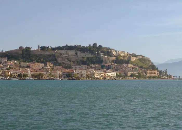 Nafplio Lodging 